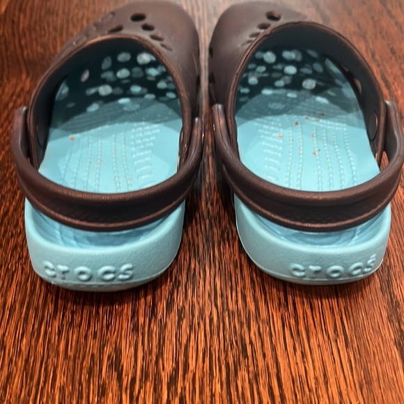 Crocs! - Picture 2 of 6